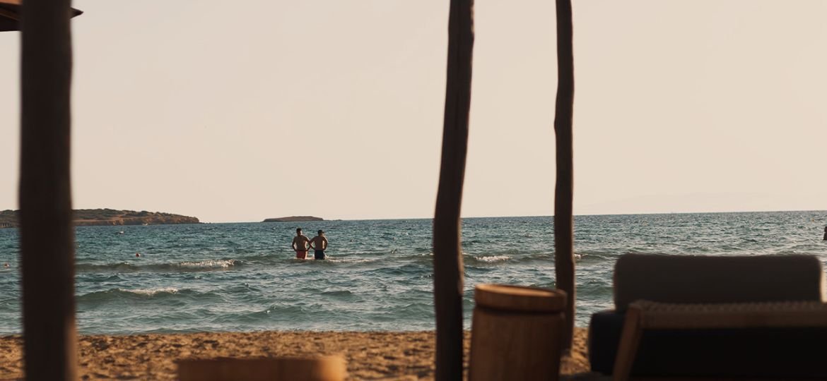 To "The C - Beach Restaurant", ο κορυφαίος all day προορισμός δίπλα στη θάλασσα, ανακοινώνει με χαρά την έναρξη της καλοκαιρινής σεζόν στις 14 Απριλίου!