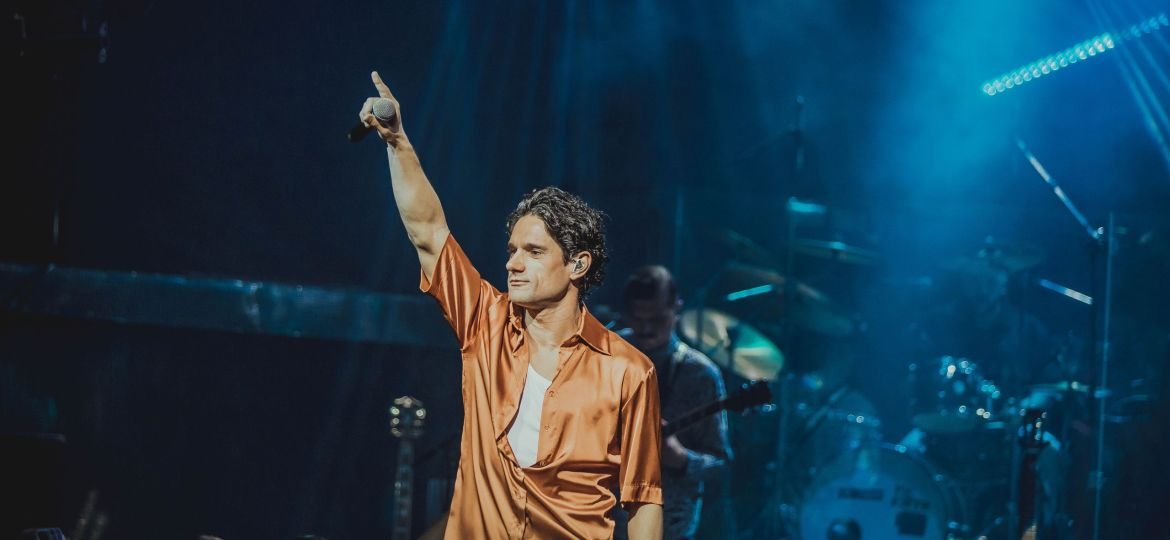 Ο Πάνος Βλάχος ζωντανά στην Μονή Λαζαριστών στη Θεσσαλονίκη και στην Τεχνόπολη Δήμου Αθηναίων με χωρίς πρόγραμμα