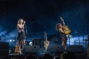 Σκιαδαρέσες (2) Οι Σκιαδαρέσες σε Αθήνα και Θεσσαλονίκη