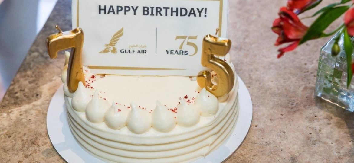 Ο Διεθνής Αερολιμένας Αθηνών και η Gulf Air γιόρτασαν μαζί τα 75α γενέθλια της εταιρείας!