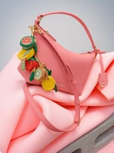 Η SALT WATER παρουσιάζει τη MAISON de SABRÉ