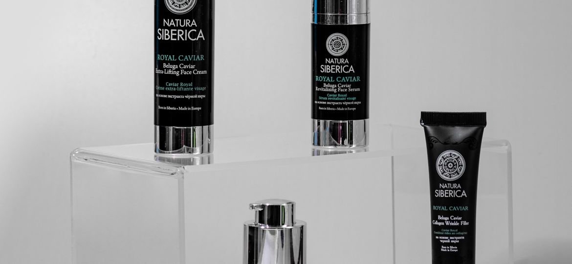 Κάνε στην επιδερμίδα σου το πιo αυτοκρατορικό δώρο, χαρίζοντάς της τα πολυτελή προϊόντα Royal Caviar!​