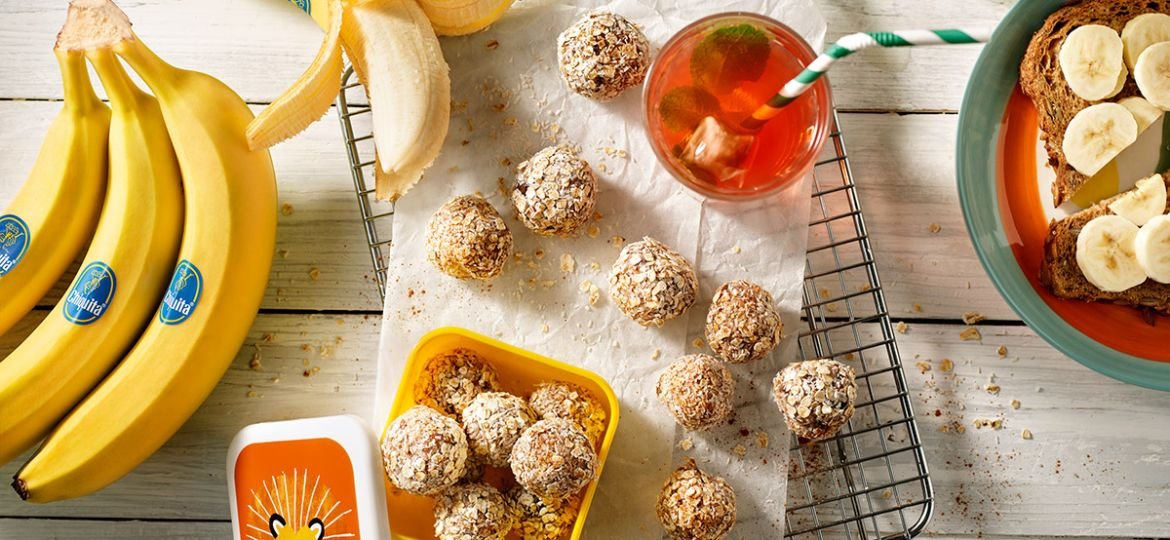 Οι συνταγές με λίγα μόνο υλικά και μπανάνες Chiquita είναι πάντα μια καλή εναλλακτική σε σχέση με τα τυποποιημένα, ακριβά και γεμάτα ζάχαρη σνακ.