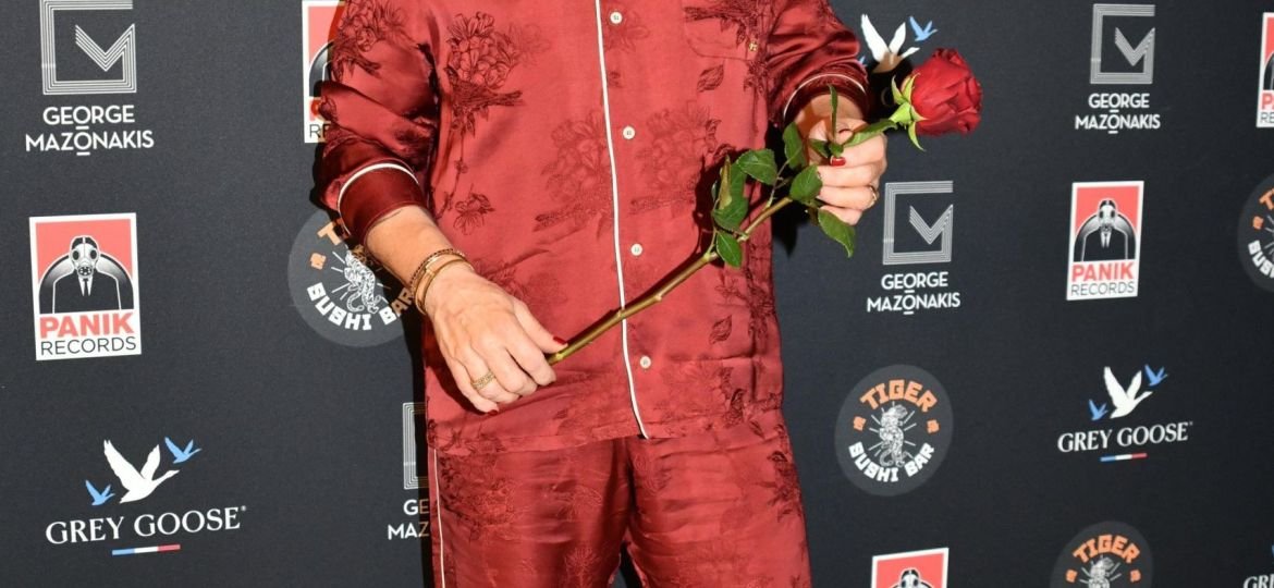 Γιώργος Μαζωνάκης: το ιδιαίτερο πάρτι με εκπλήξεις για τα γενέθλιά του