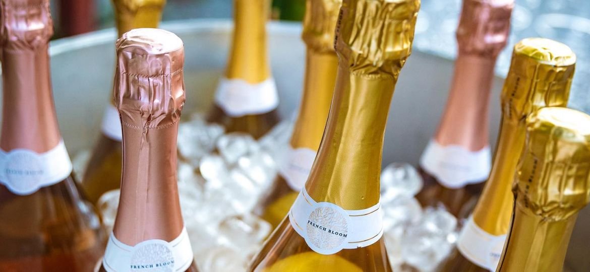 French Bloom x AAG - Φτιαγμένο από 100% φυσικά και βιολογικά συστατικά, απαλλαγμένo από χρωστικές, συντηρητικά, θειώδη και πρόσθετη ζάχαρη!