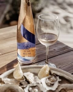 «Ροζέ ταξίδι» στην Ακτή της Προβηγκίας! Η δυναμική είσοδος στην Ελληνική αγορά αποτελεί σημείο αναφοράς για τους λάτρεις του ροζέ κρασιού.